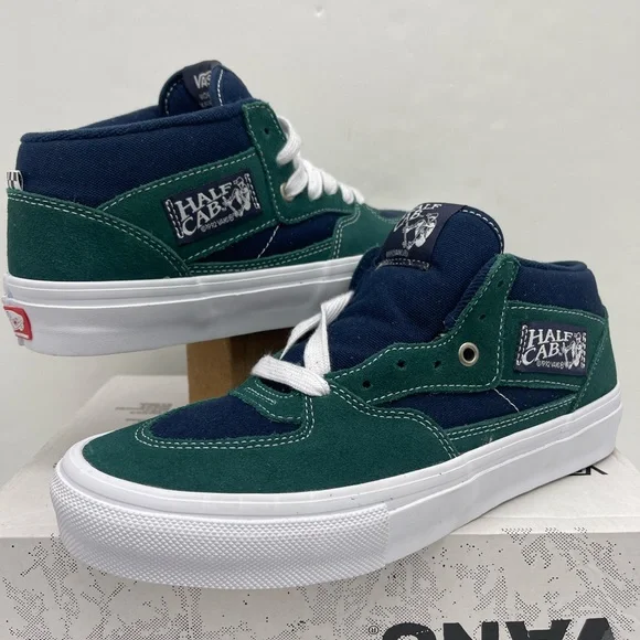 Vans Men’s Skate Half Cab
Tartan Blue/Green
VN0A2Z34BLG Sneakers - Picture 7 of 16